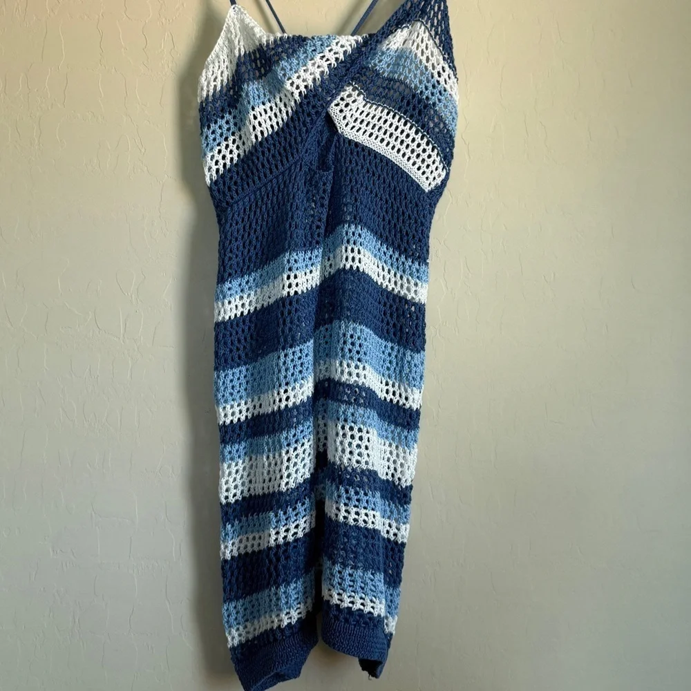 Crochet swim cover blue white striped nautical coastal beach Medium Women’s - Picture 3 of 10